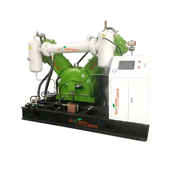 Machine à pression moyenne sans huile à trois étages